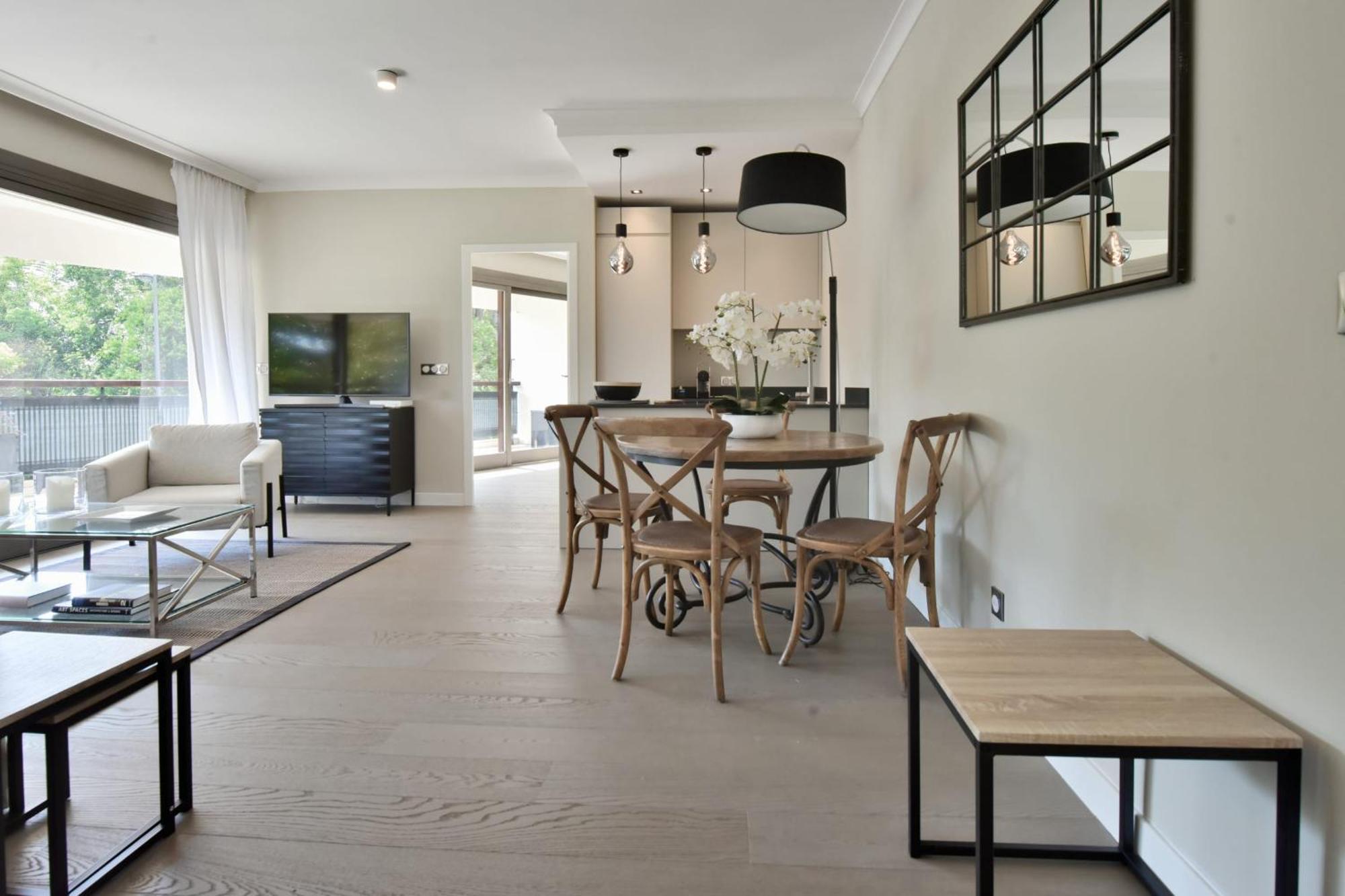 Cannes - 2-Br Flat 15-Min Walk To The Beaches Exterior foto